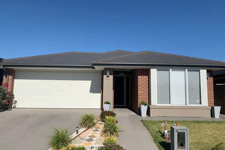Main view of Homely house listing, 16 Litoria Way, Kalkallo VIC 3064