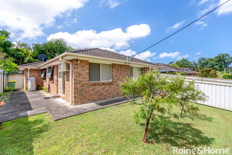 Second view of Homely house listing, 1/7 Gladys Manley Ave, Kincumber NSW 2251