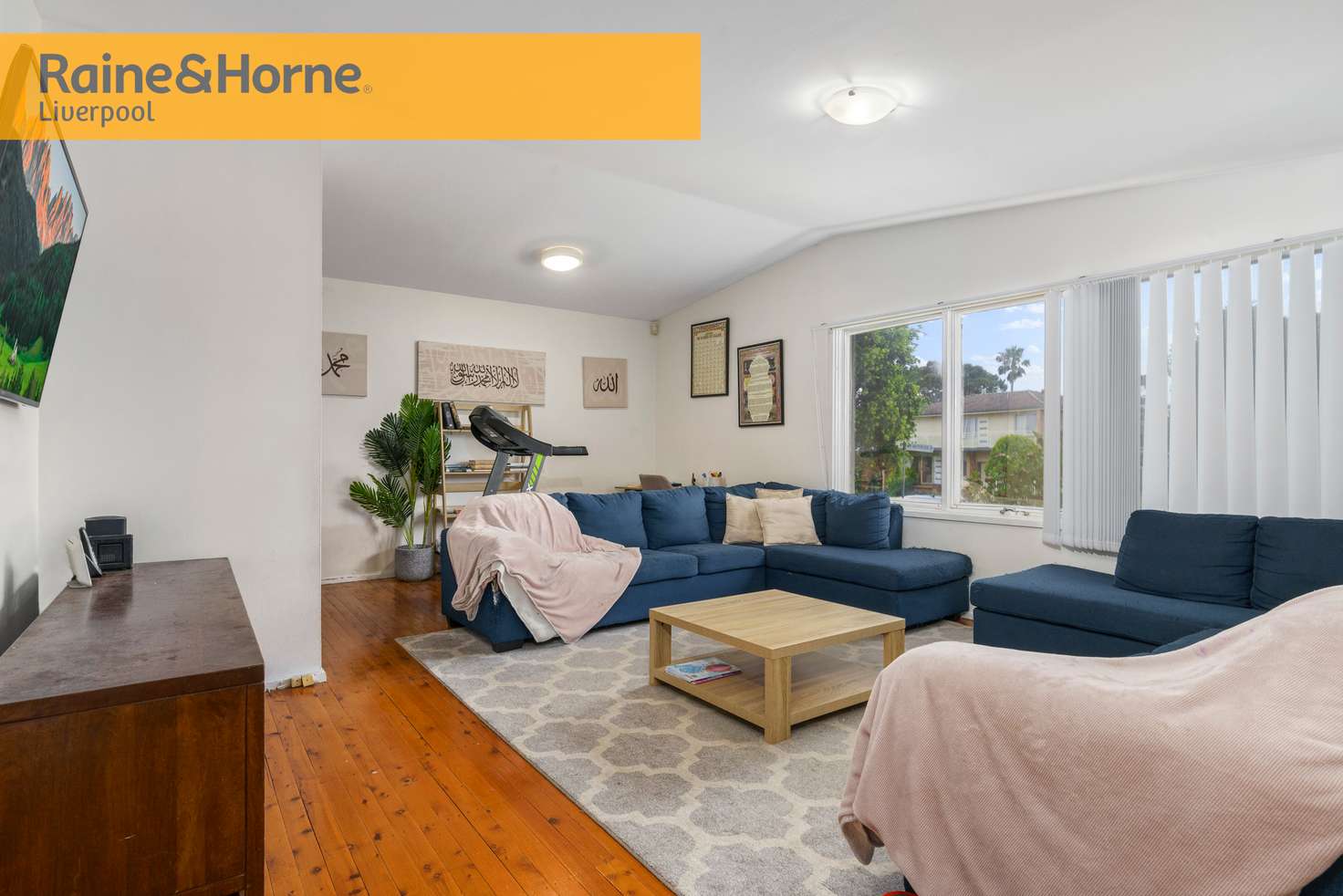 Main view of Homely house listing, 124 St Andrews Boulevard, Casula NSW 2170