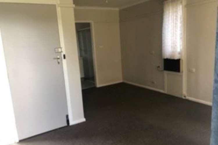 Third view of Homely studio listing, 2/9 Fassifern Place, Cartwright NSW 2168