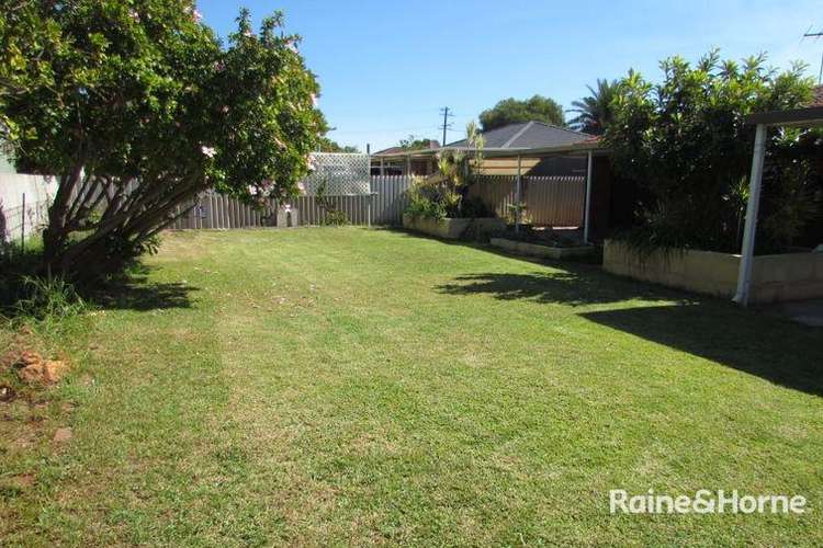 Fifth view of Homely house listing, 5 Instow Place, Warnbro WA 6169