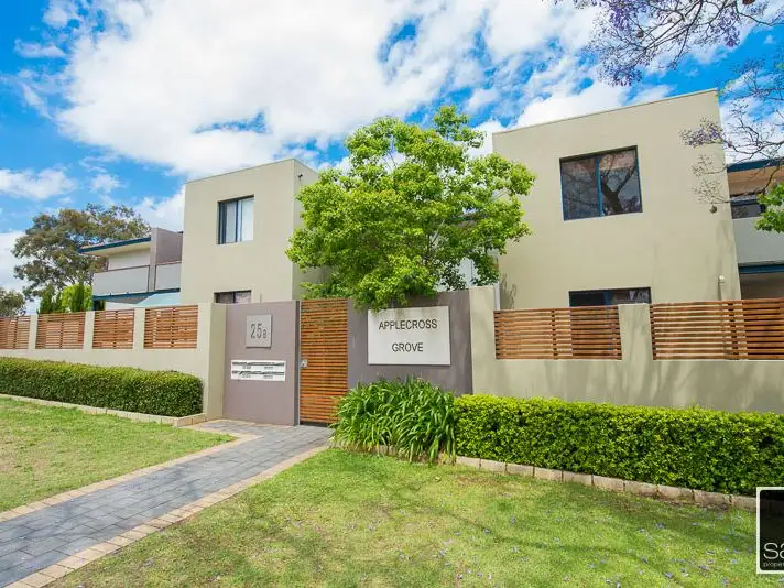 Main view of Homely unit listing, 4/25B Ullapool Road, Applecross WA 6153