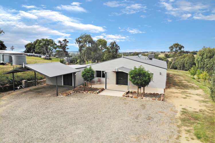 50 Donges Road, Young NSW 2594