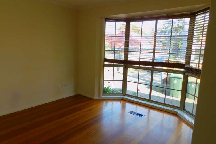 Fifth view of Homely unit listing, 2/670 Pascoe Vale Rd, Oak Park VIC 3046