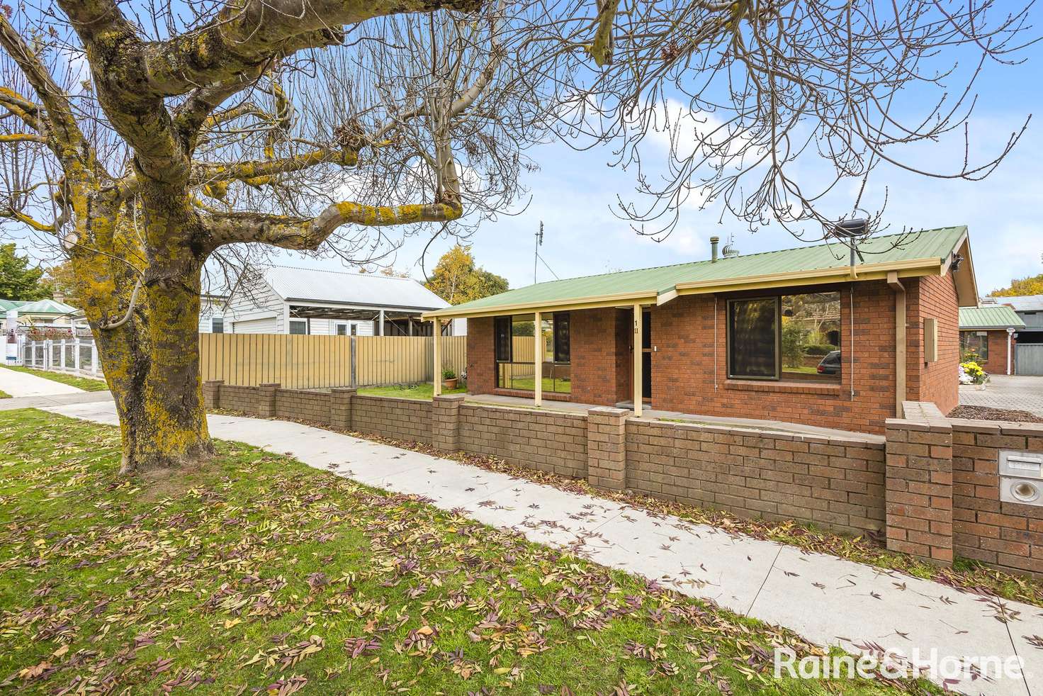 Main view of Homely unit listing, 1/11 Edgecombe Street, Kyneton VIC 3444