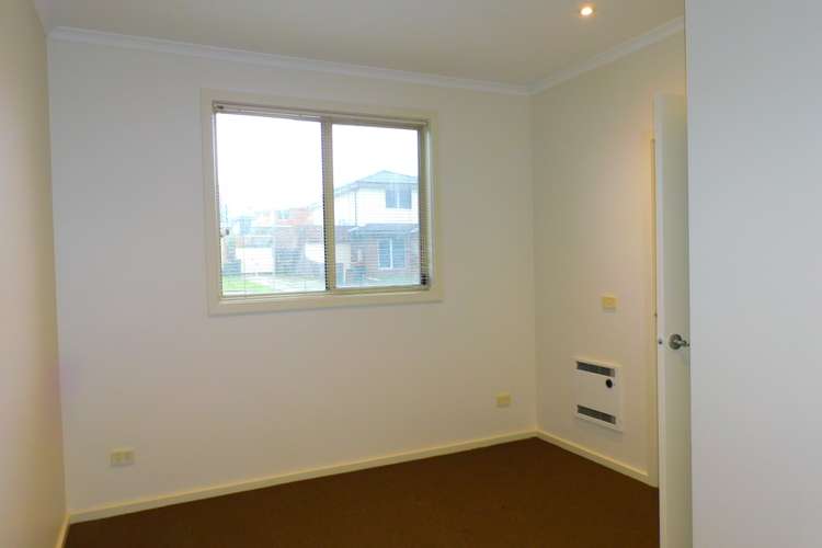 Second view of Homely townhouse listing, 4/905 Daley Street, Glenroy VIC 3046