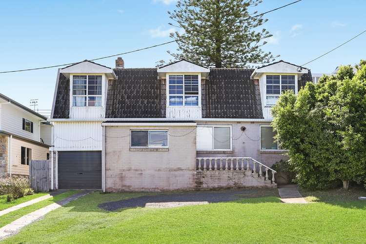 Second view of Homely house listing, 19 Lumeah Avenue, Wamberal NSW 2260