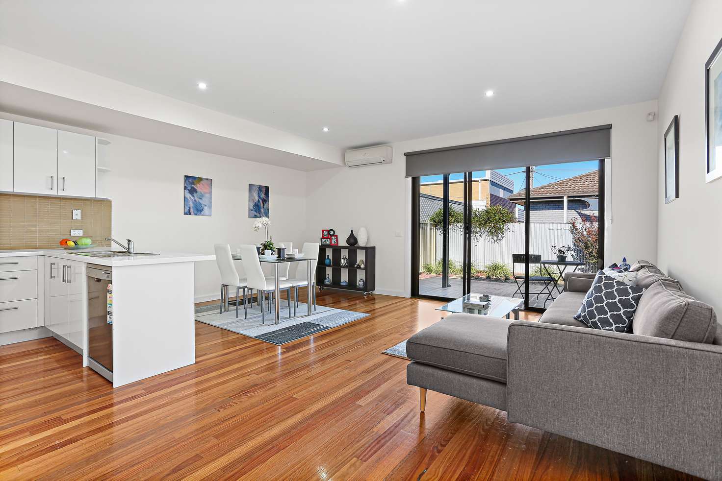 Main view of Homely unit listing, 6/2 Barrys Lane, Coburg VIC 3058