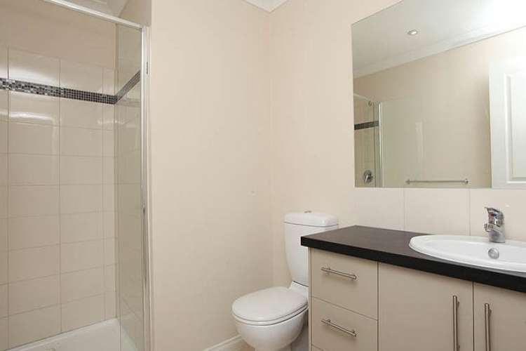Fifth view of Homely apartment listing, 2/40 Holmes Street, Brunswick VIC 3056