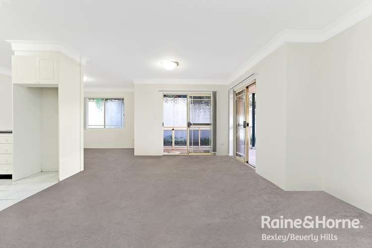 Main view of Homely unit listing, 2/16-20 Winchester Street, Carlton NSW 2218
