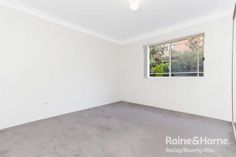 Fifth view of Homely unit listing, 2/16-20 Winchester Street, Carlton NSW 2218