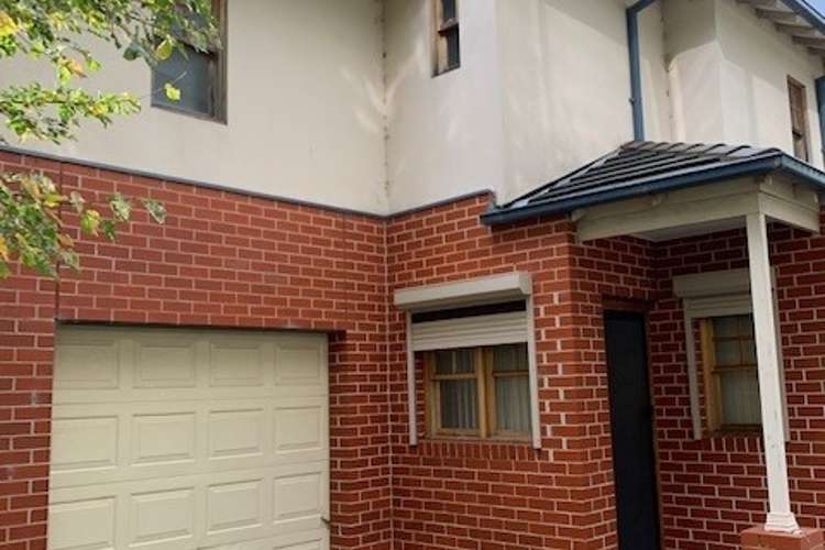Main view of Homely townhouse listing, 5/3 Merric Lane, Carnegie VIC 3163