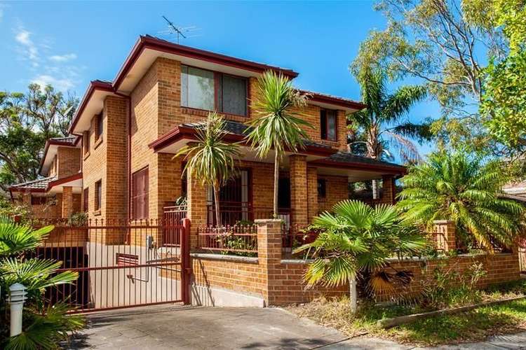 Main view of Homely townhouse listing, 2/69 New Orleans Crescent, Maroubra NSW 2035