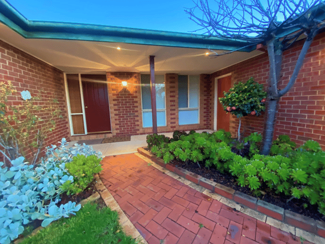 Second view of Homely house listing, 7 Cowper Crescent, Sunbury VIC 3429