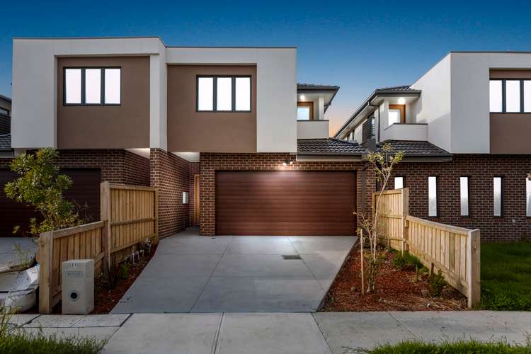 Main view of Homely house listing, 21 Pedigree Grove, Cranbourne East VIC 3977