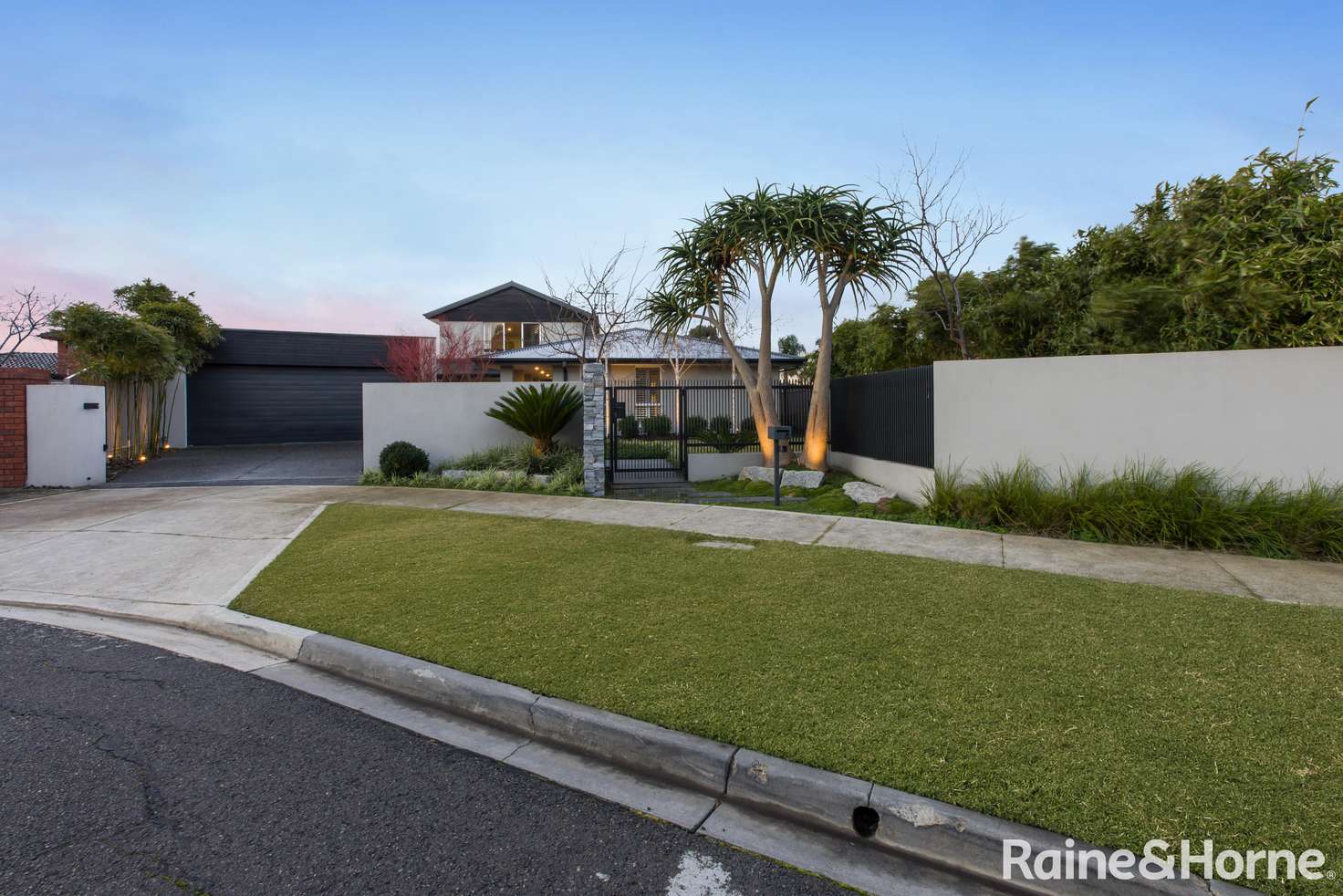 Main view of Homely house listing, 8 Ariel Court, Keilor Downs VIC 3038