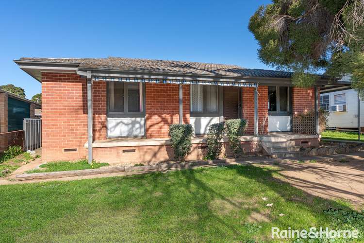 24 Mumford Street, Ashmont NSW 2650