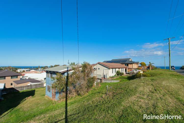 25 Kingsley Drive, Boat Harbour NSW 2316