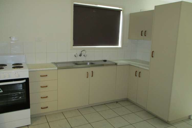 Main view of Homely unit listing, 2/131 TOOLOOA ST, South Gladstone QLD 4680