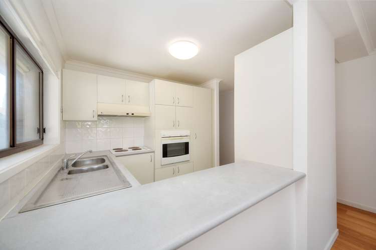 Fourth view of Homely unit listing, 5/11 Second Avenue, Broadbeach QLD 4218