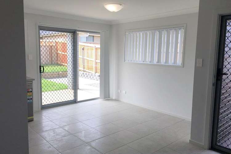 Fourth view of Homely unit listing, 19B Auburn Street, Gillieston Heights NSW 2321