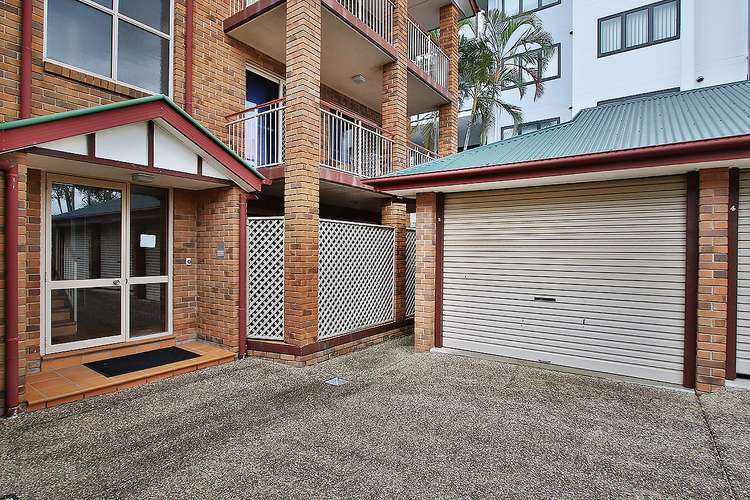Second view of Homely unit listing, 2/31 Kingsmill Street, Chermside QLD 4032