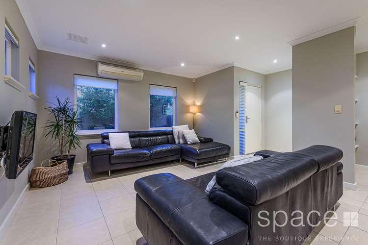 Fourth view of Homely house listing, 1/165 Whatley Crescent, Bayswater WA 6053