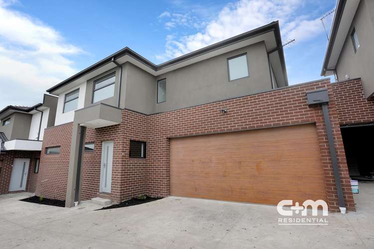 Main view of Homely townhouse listing, 2/3 Xavier Street, Oak Park VIC 3046