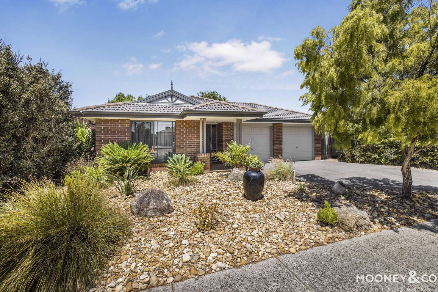 Main view of Homely house listing, 15 Ferndown Drive, Cranbourne VIC 3977