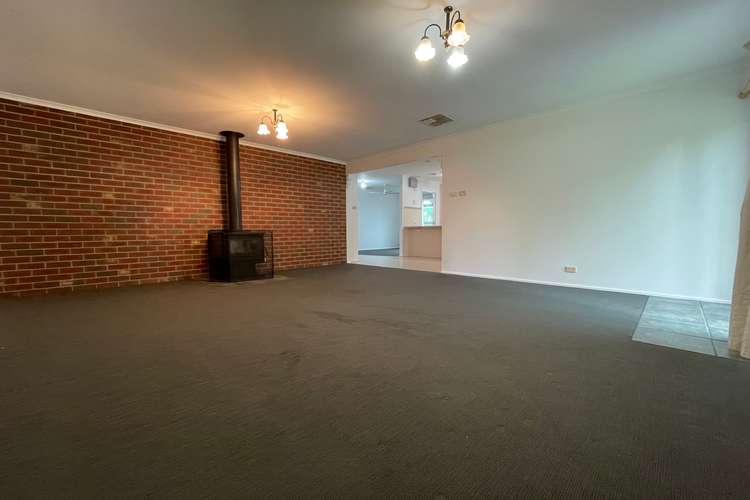 Second view of Homely house listing, 21 Wesley Court, Sunbury VIC 3429