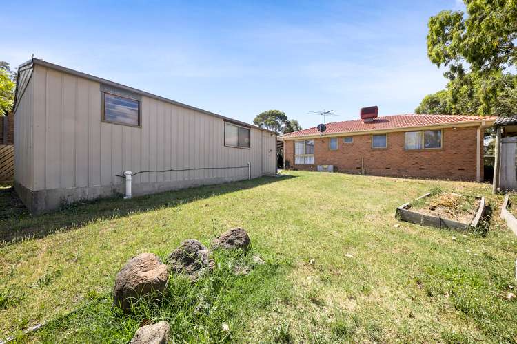 Fifth view of Homely house listing, 1 Harvard Court, Sunbury VIC 3429