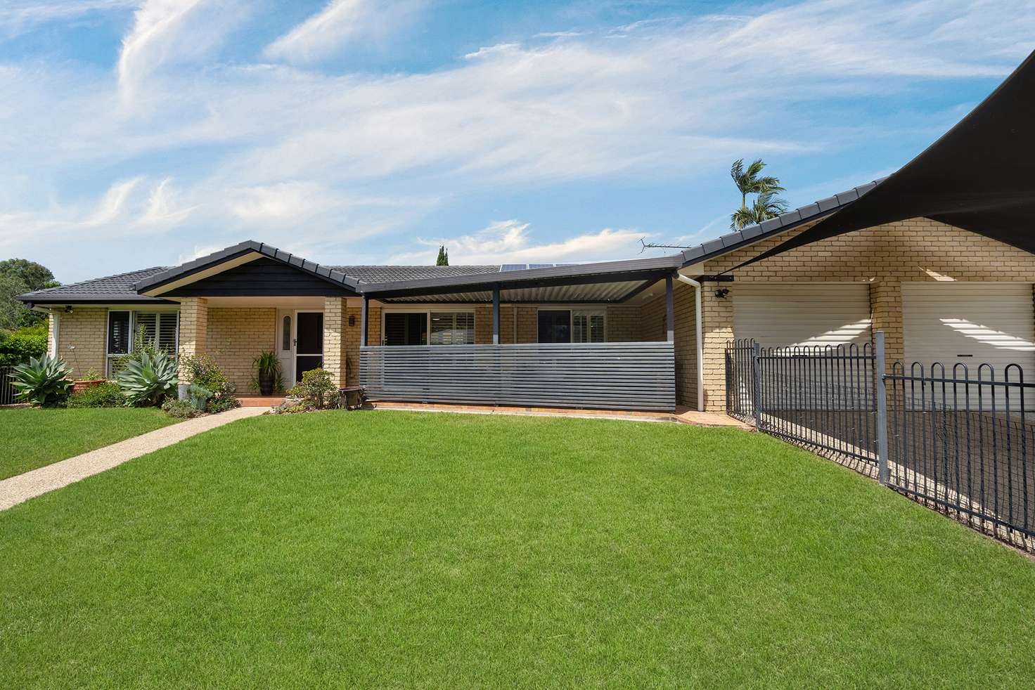 Main view of Homely house listing, 27 Meadowbank Street, Carindale QLD 4152