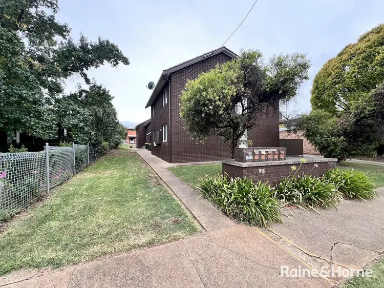 Main view of Homely house listing, 2/98 Carthage Street, Tamworth NSW 2340