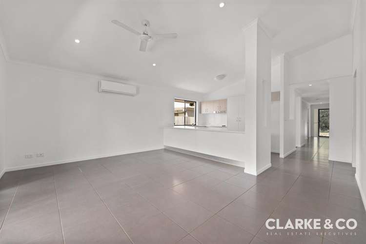 Second view of Homely house listing, 27 Lapwing Circuit, Beerwah QLD 4519