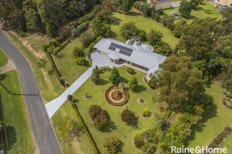 30 Tartarian Crescent, Bomaderry NSW 2541