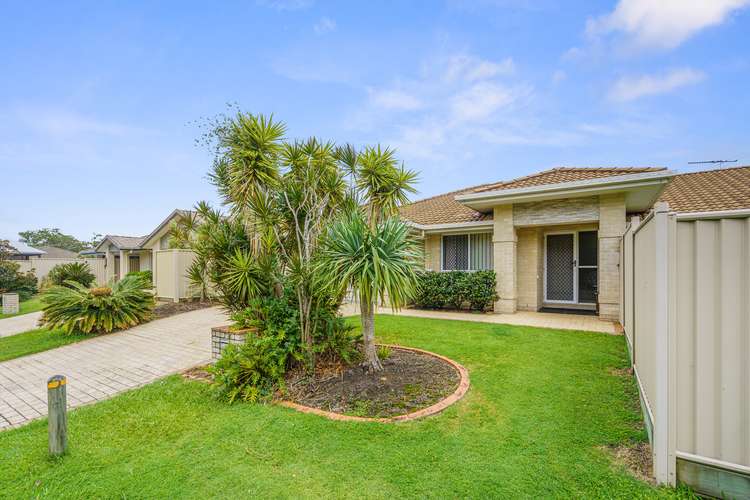 11 Cola Crescent, Wynnum West QLD 4178