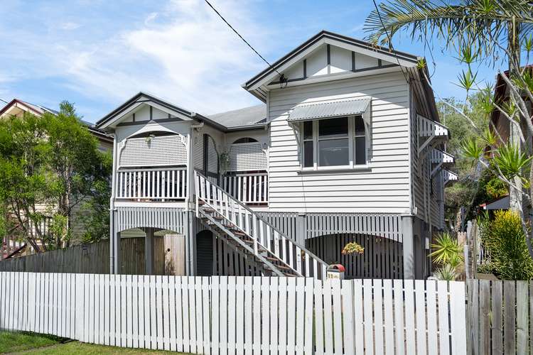 11 Primmer Street, Coorparoo QLD 4151