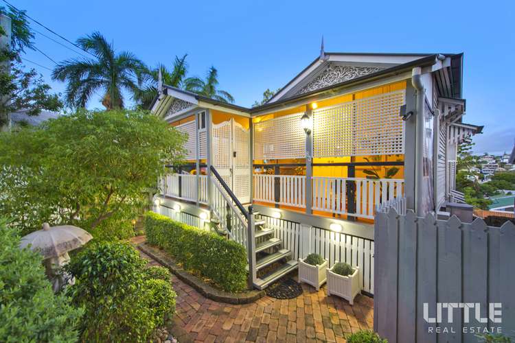 83 Norman Crescent, Norman Park QLD 4170