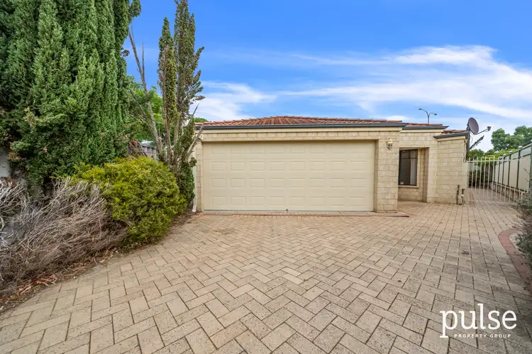 10 Levander Place