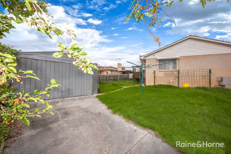 Fourth view of Homely house listing, 10 Drysdale Street, Sunbury VIC 3429