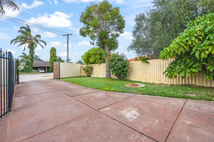 Fifth view of Homely house listing, 4 Renou Way, Bateman WA 6150