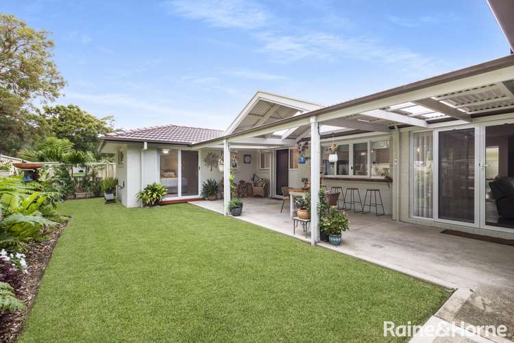Main view of Homely house listing, 10 Golden Hill Avenue, Shoalhaven Heads NSW 2535