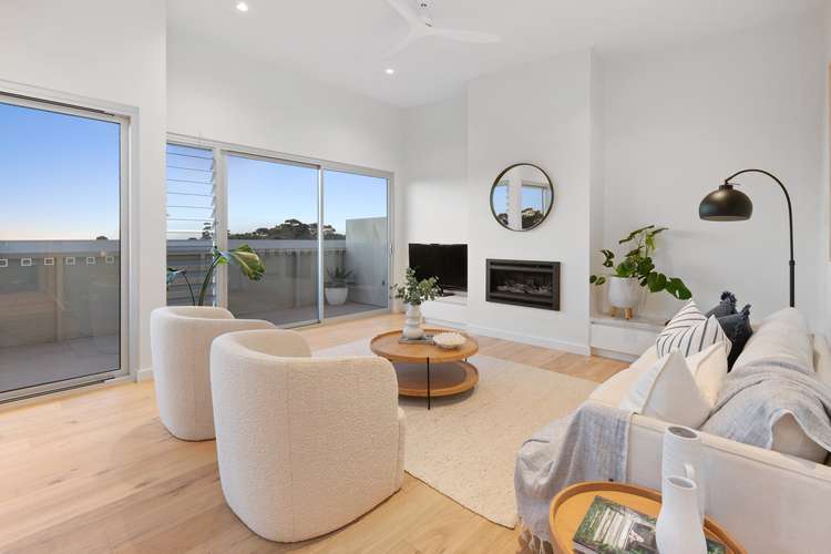 Third view of Homely apartment listing, 11/54 Mount Eliza Way, Mount Eliza VIC 3930