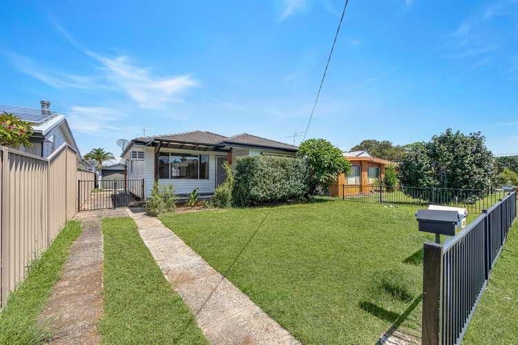 Main view of Homely house listing, 18 Mackenzie Avenue, Woy Woy NSW 2256