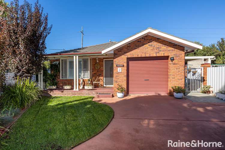 2/30 Nardoo Street, Glenfield Park NSW 2650