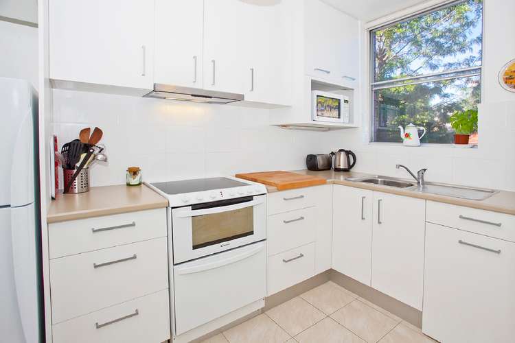 Third view of Homely unit listing, 2/118 Manning Street, Kiama NSW 2533
