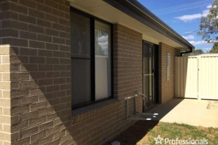 Main view of Homely semiDetached listing, 2/34 Cole Road, West Tamworth NSW 2340