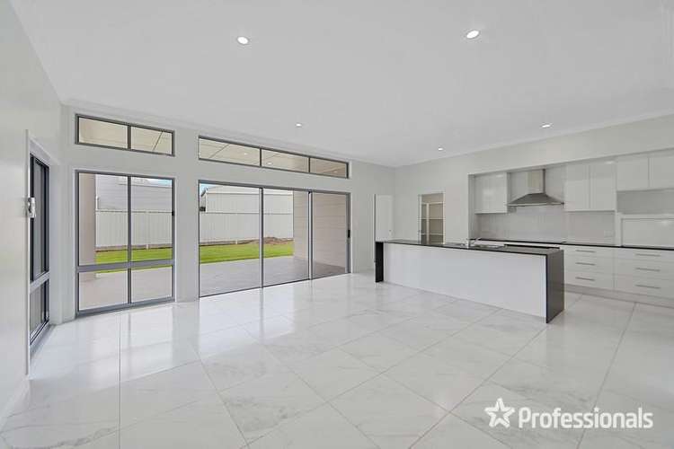 Fourth view of Homely house listing, 5 Ragusa Way, Ashfield QLD 4670