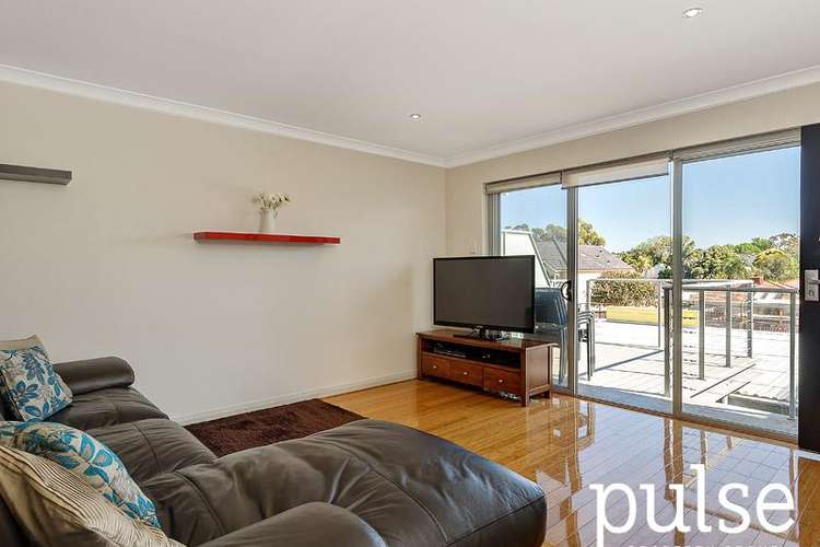 Third view of Homely apartment listing, 7/101 Matheson Road, Applecross WA 6153