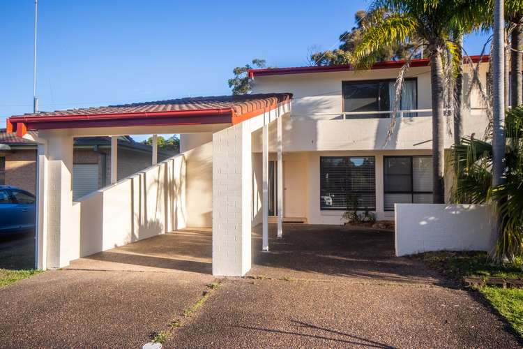 Main view of Homely townhouse listing, 1/11 Boorana Close, Killarney Vale NSW 2261
